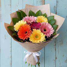 Букет цветов из:  Герберы в Махнёво Свердловской области