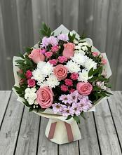 Букет цветов из:  Альстромерии, Гвоздики, Розы и Хризантемы в Махнёво Свердловской области