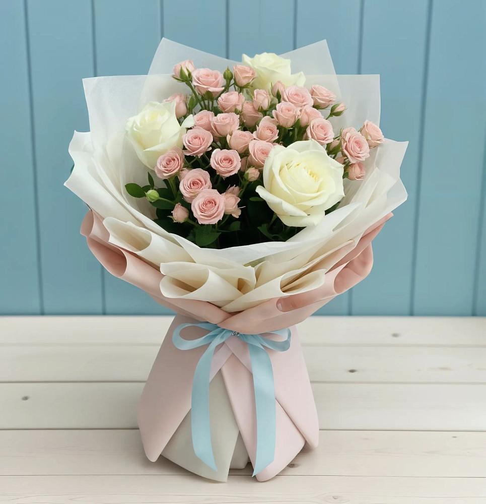 Букет цветов из: Розы в Махнёво Свердловской области